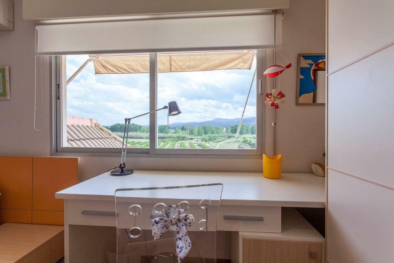 La Casa Del Rio Villa Pedralba Bagian luar foto