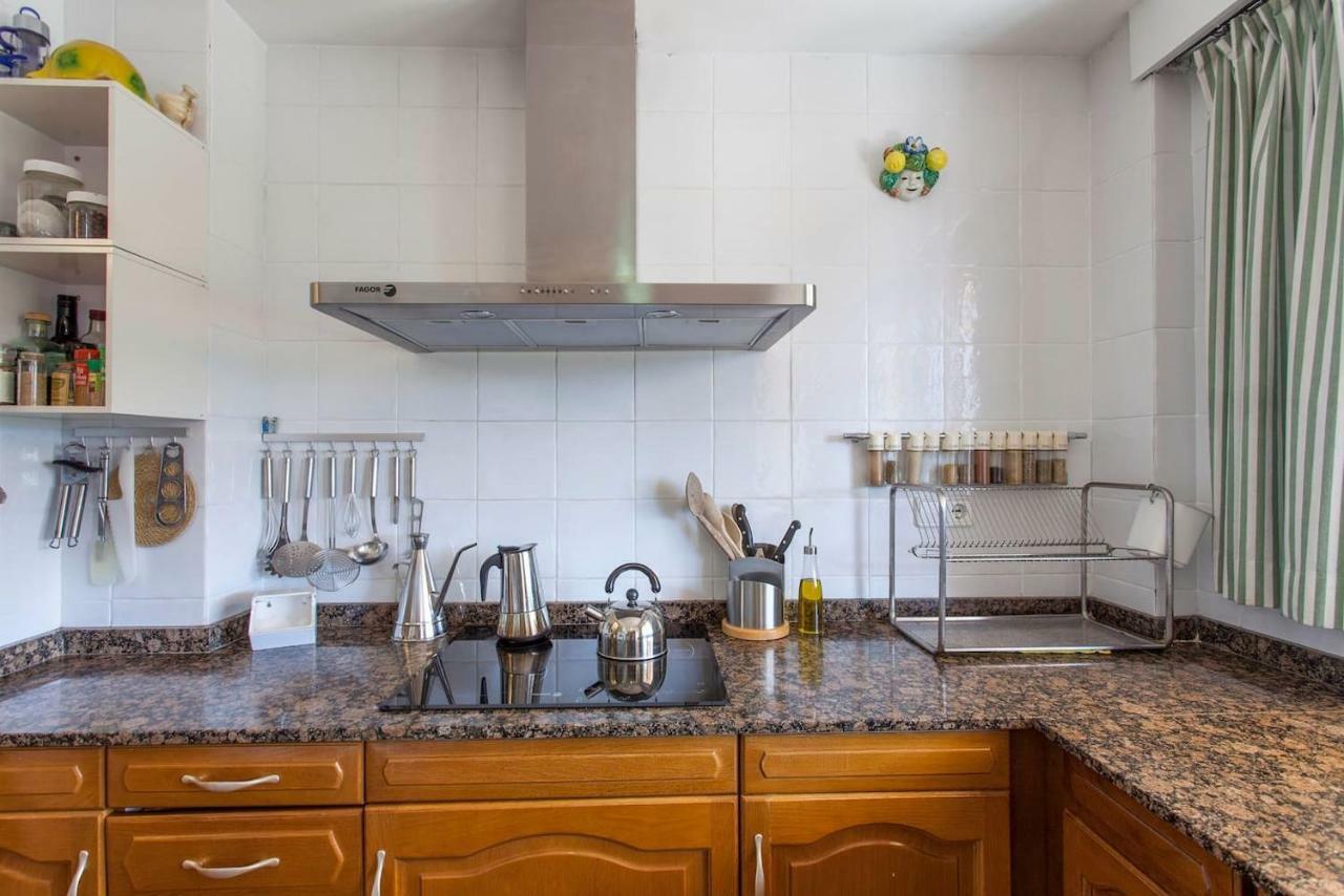 La Casa Del Rio Villa Pedralba Bagian luar foto